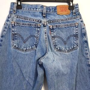 Vintage 90s Levi's 550s distressed relaxed fit misses 8